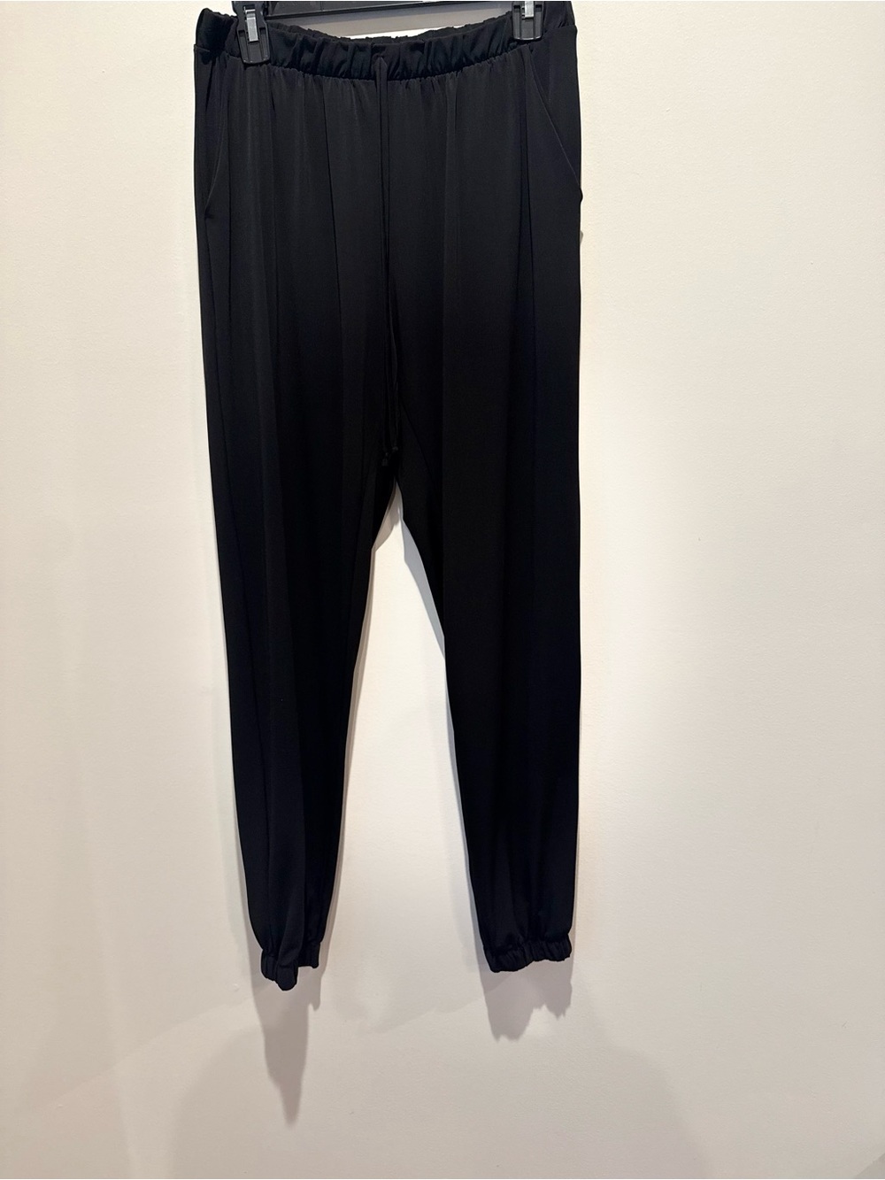 Women's Black Jogger with Elastic Waist - Picture 1 of 2